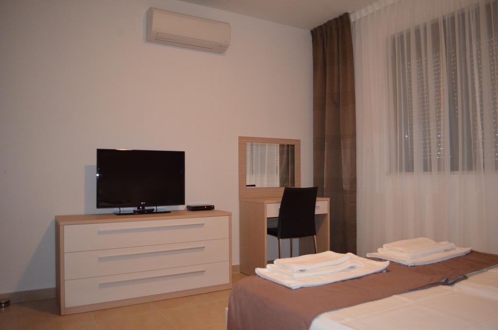 Vista Residence Herceg Novi Pokoj fotografie